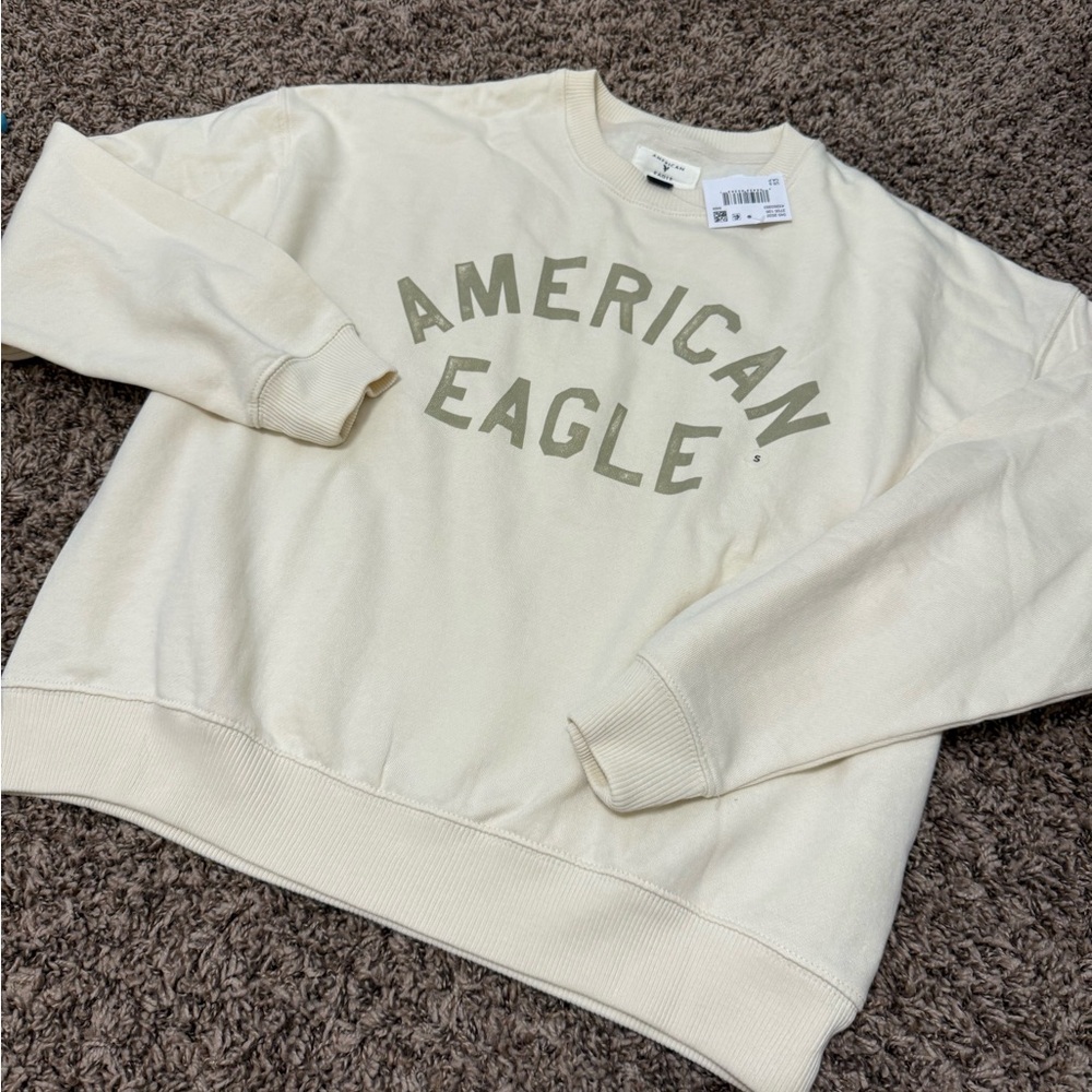 American Eagle Outfitters Cream Sweatshirt
